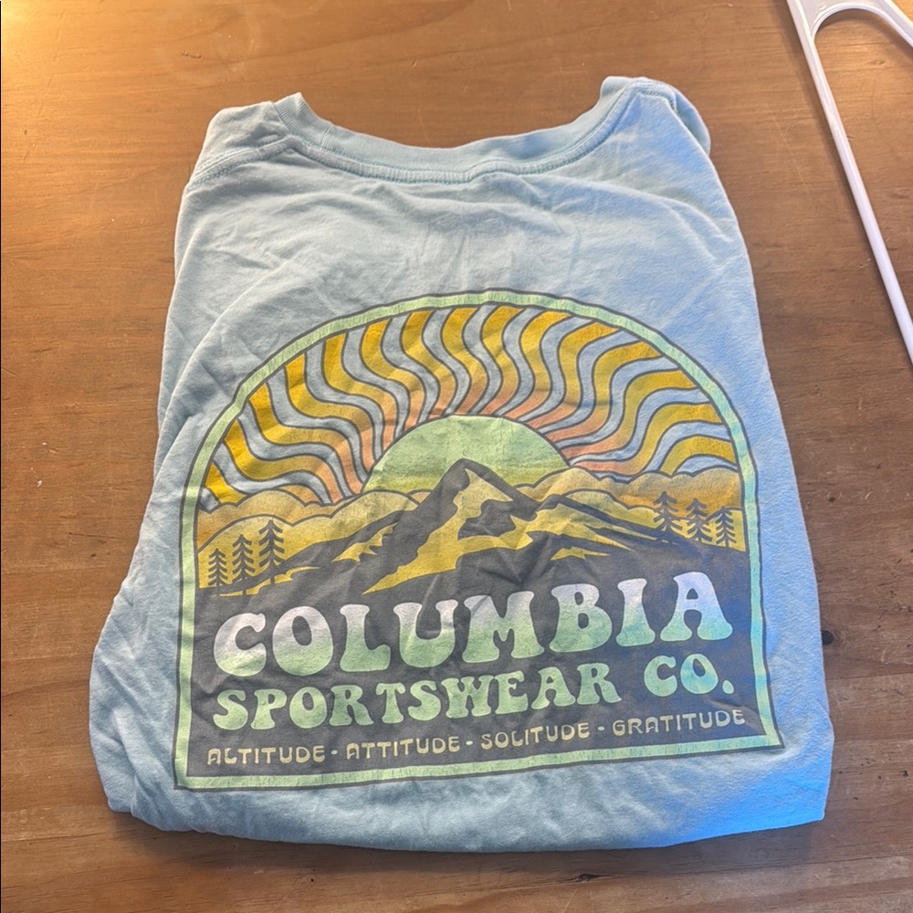 Columbia Sportswear Co. Graphic Tee